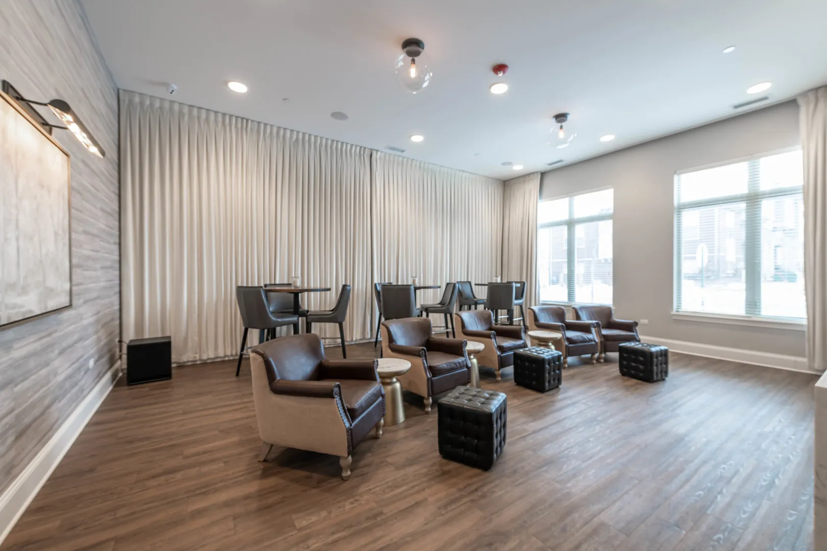 21599 W Field Court 10-104 IL