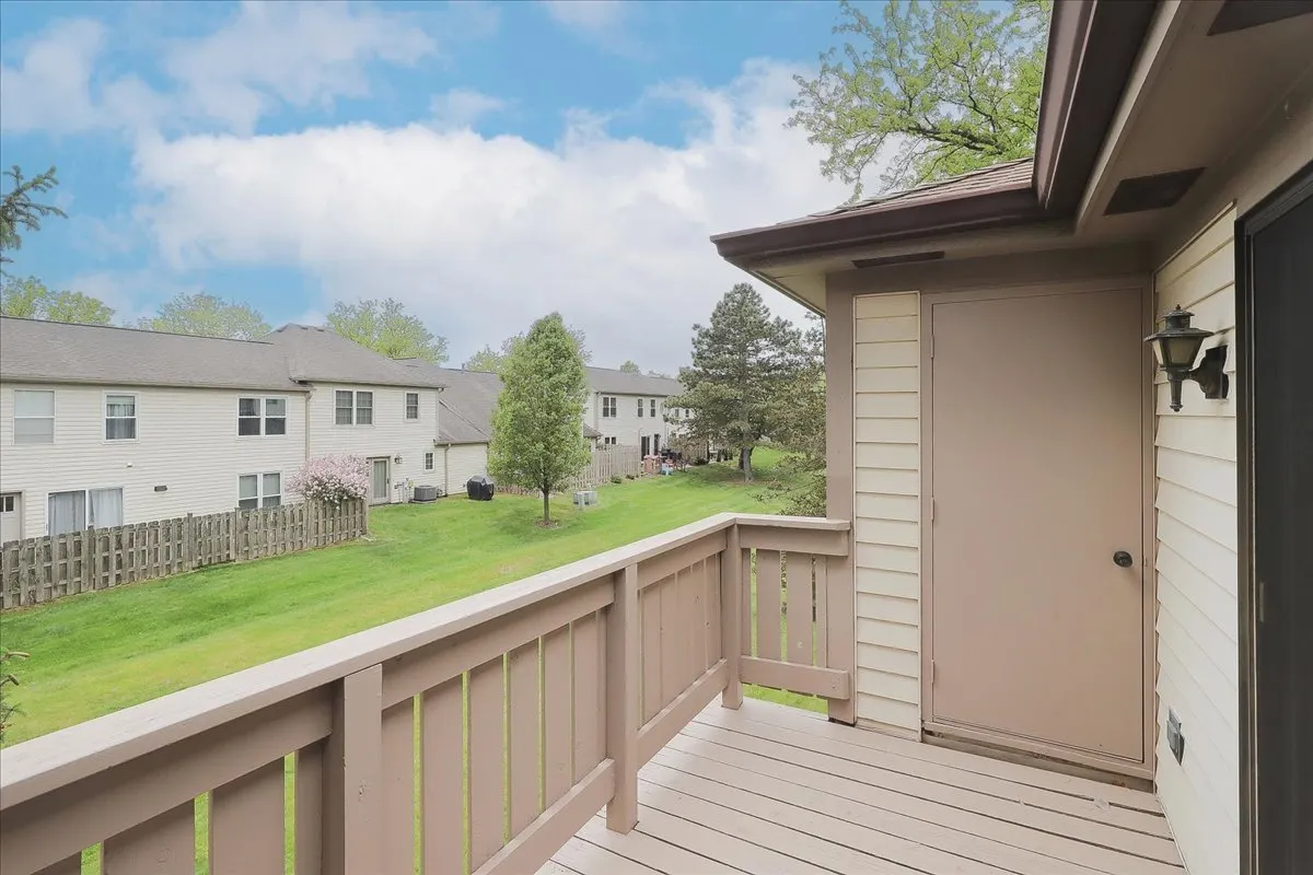 1611 W Partridge Court 8 IL