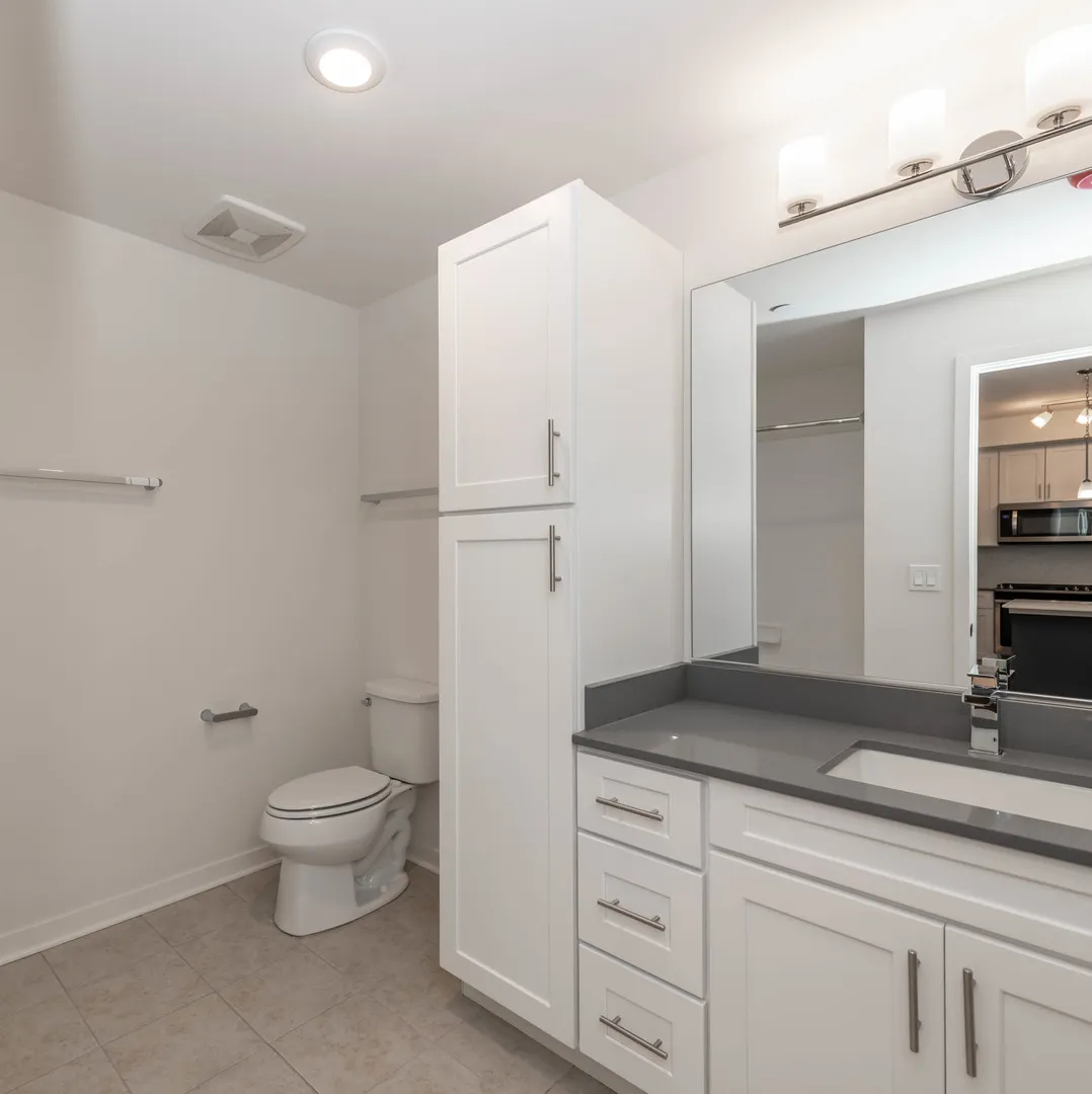 21599 W Field Court 5-203 IL