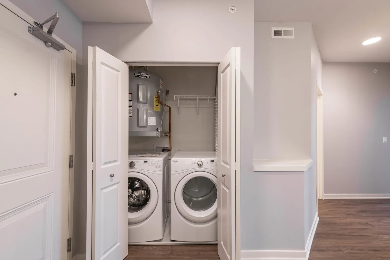 21599 W Field Court 5-203 IL