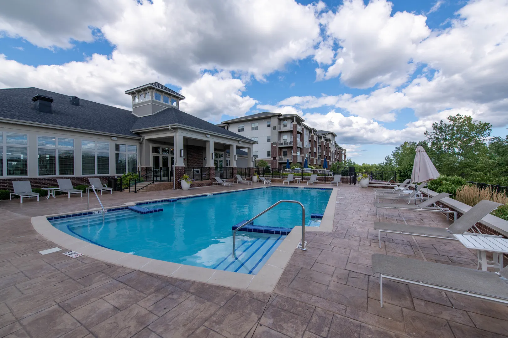 21599 W Field Court 1-116 IL