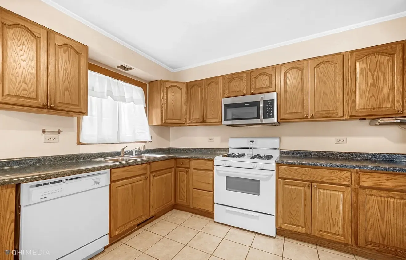 270 Green Street IL