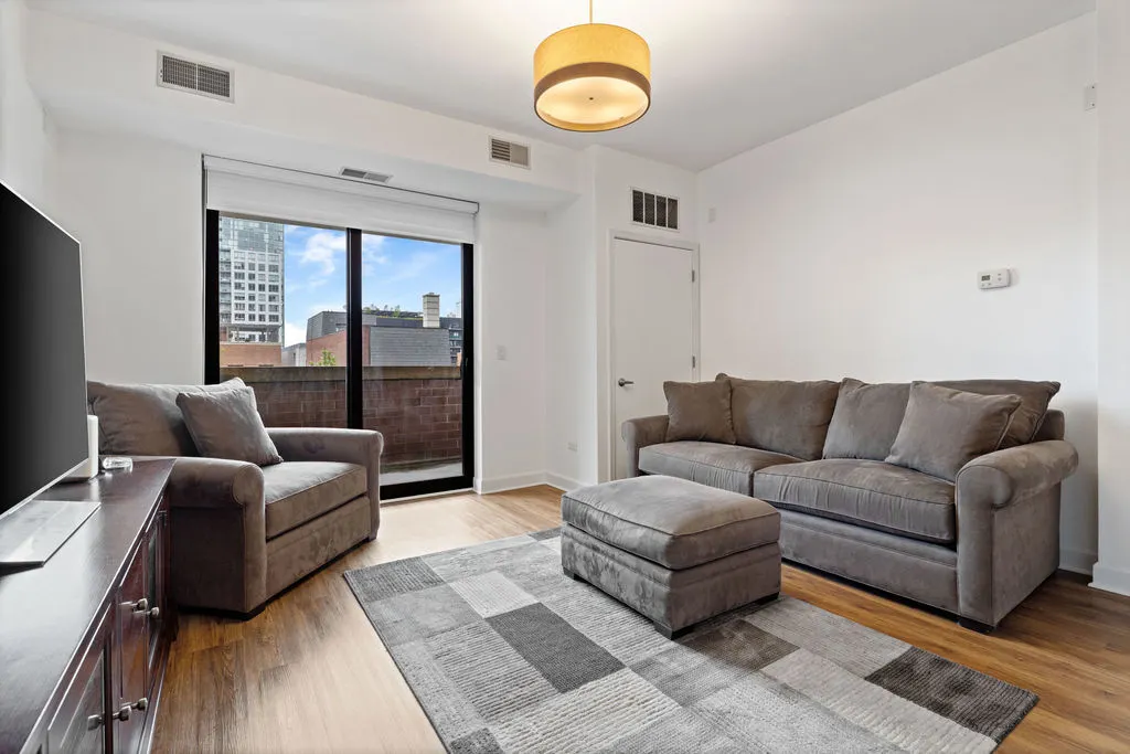 451 W HURON Street 505 IL