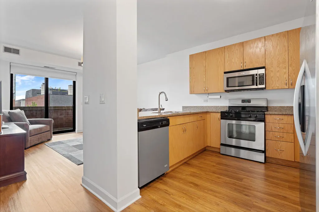 451 W HURON Street 505 IL