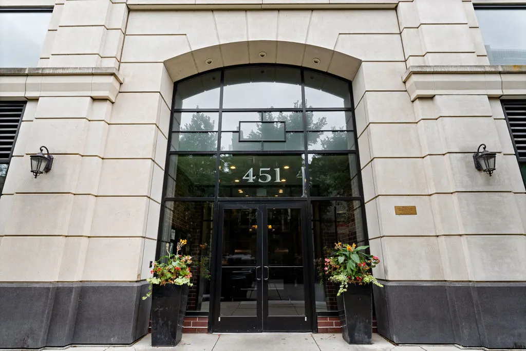 451 W HURON Street 505 IL