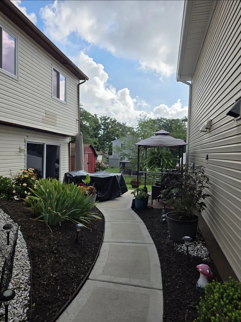 210 Mill Stream Drive IL