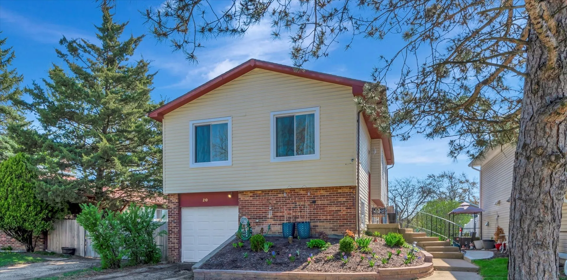 210 Mill Stream Drive IL