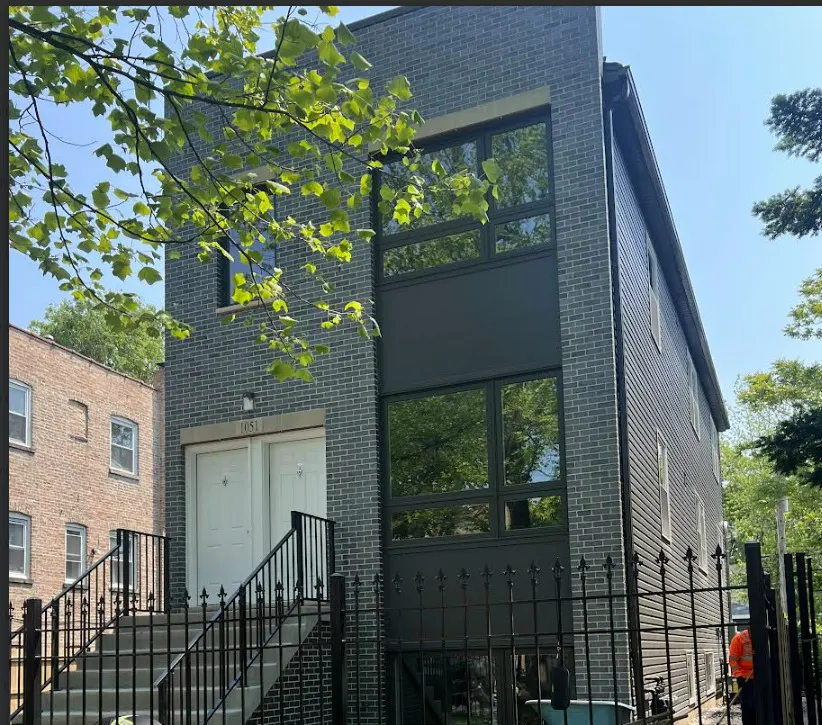 1051 N Springfield Avenue IL