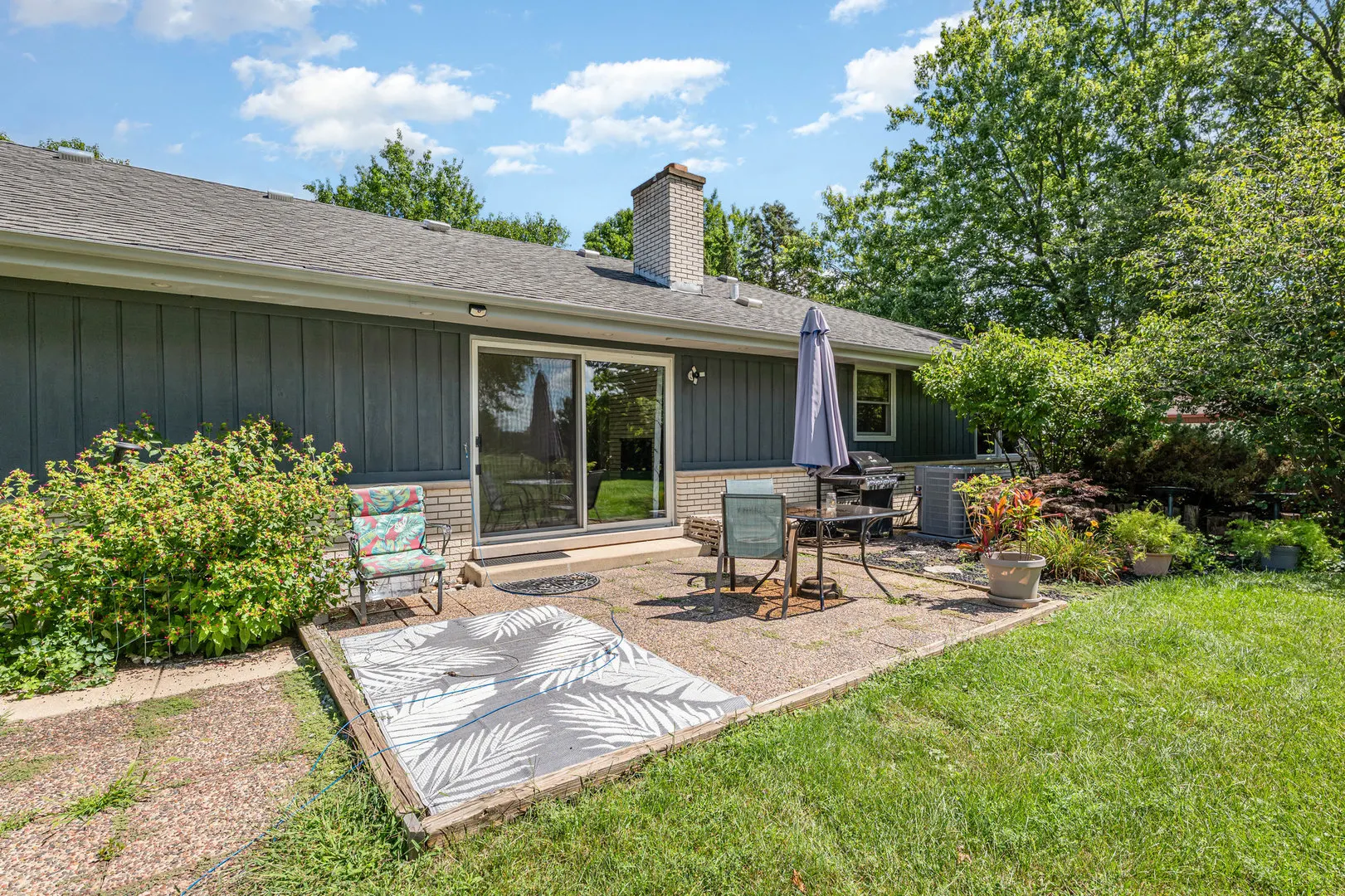 158 S Ela Road IL