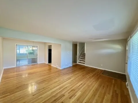 16046 Prairie Avenue IL