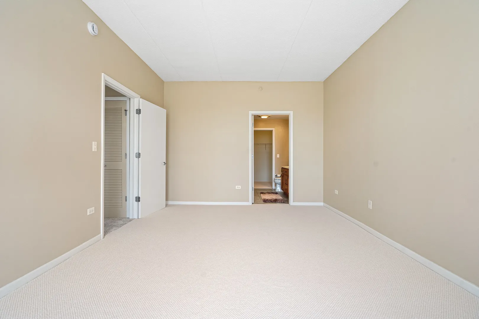 511 Prestwick Lane 402 IL