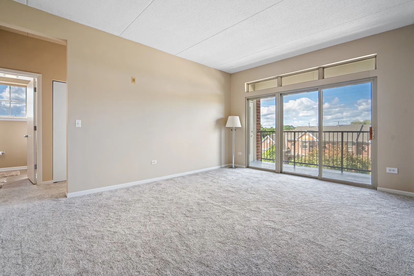 511 Prestwick Lane 402 IL