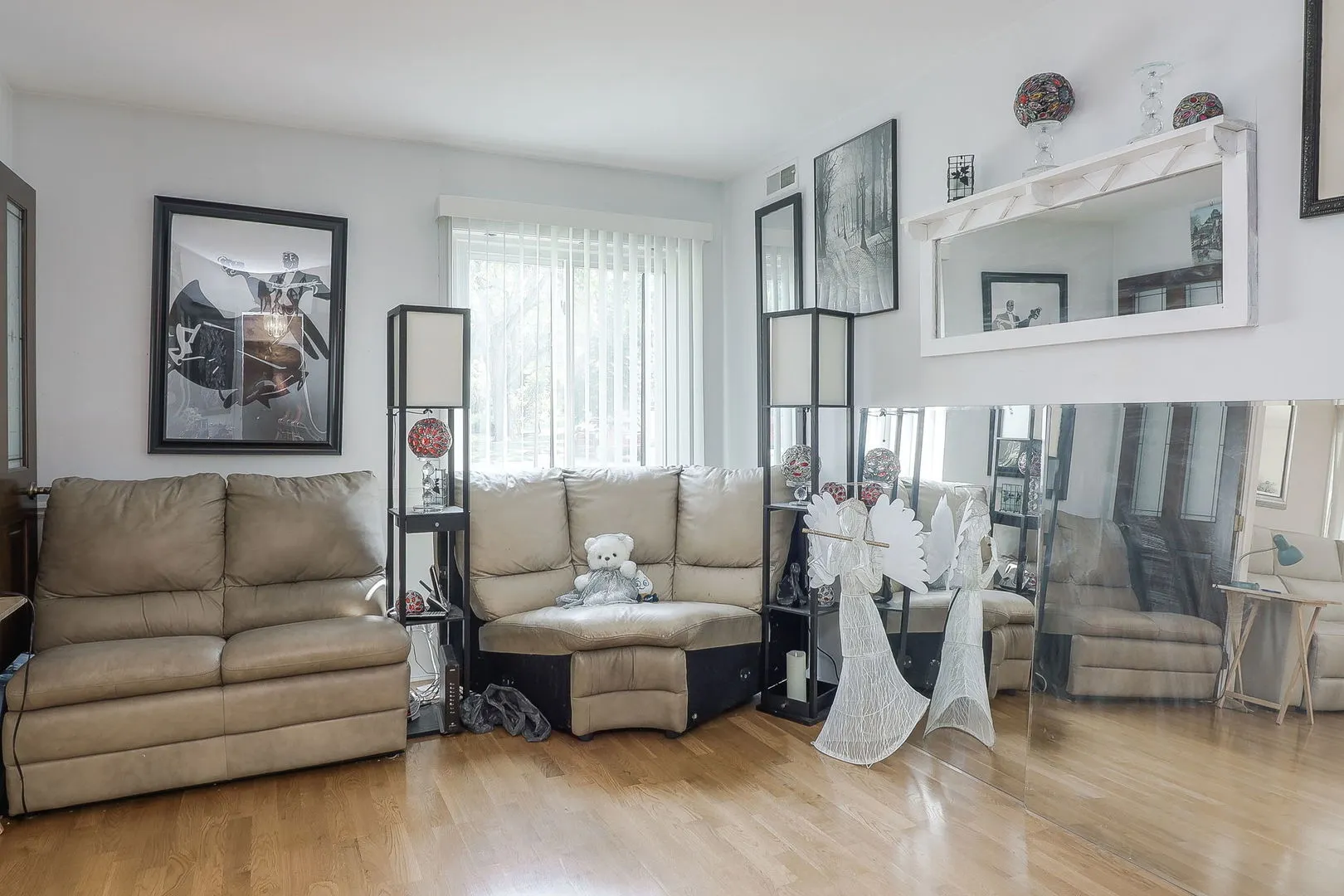 301 Lake Hinsdale Drive 106 IL