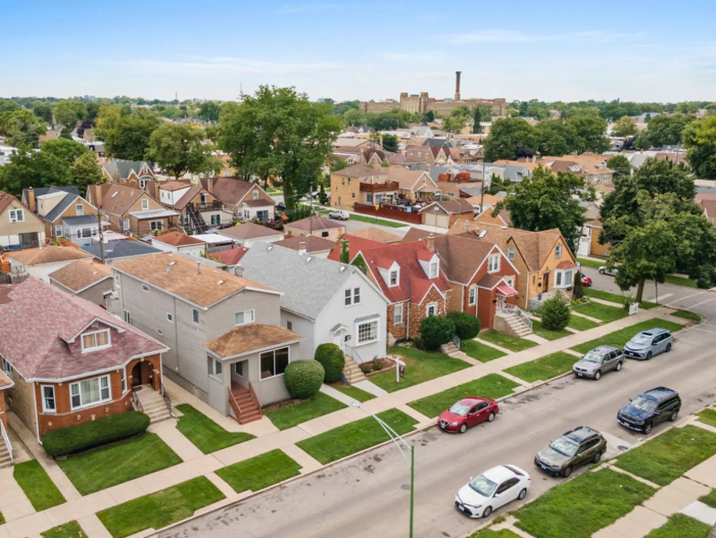 6049 W School Street IL