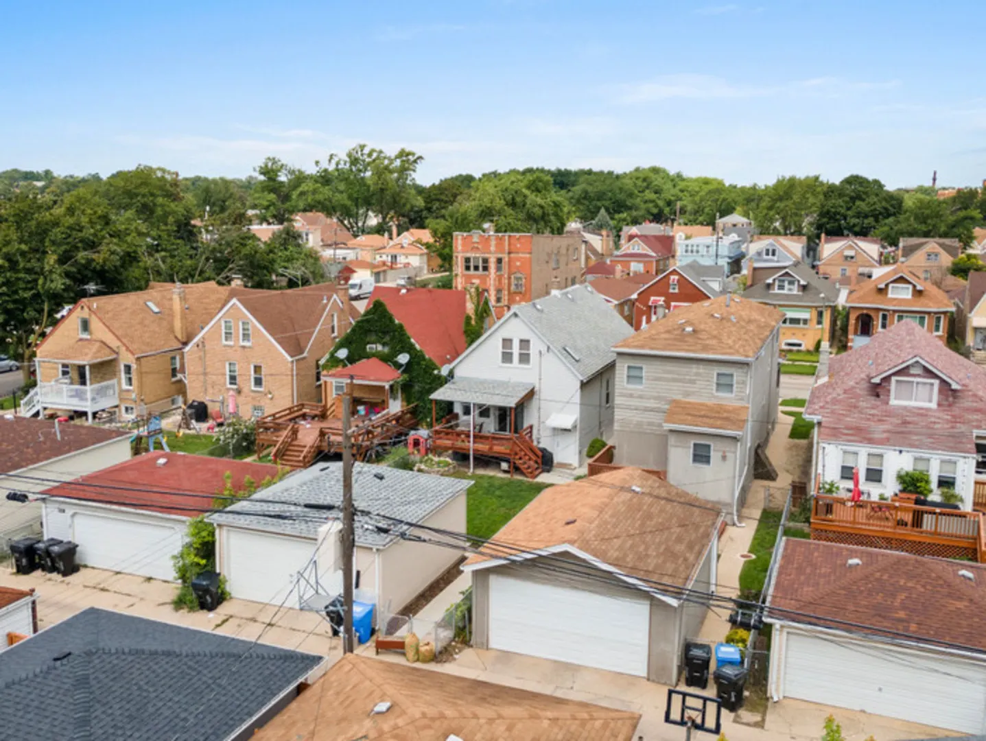 6049 W School Street IL