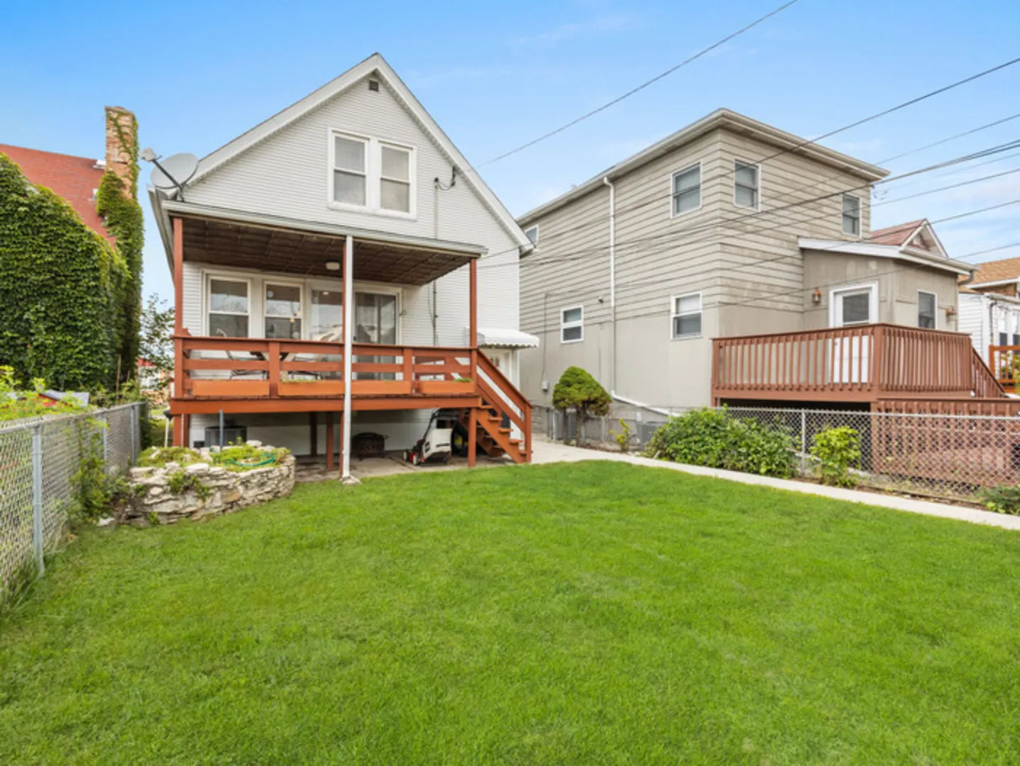 6049 W School Street IL
