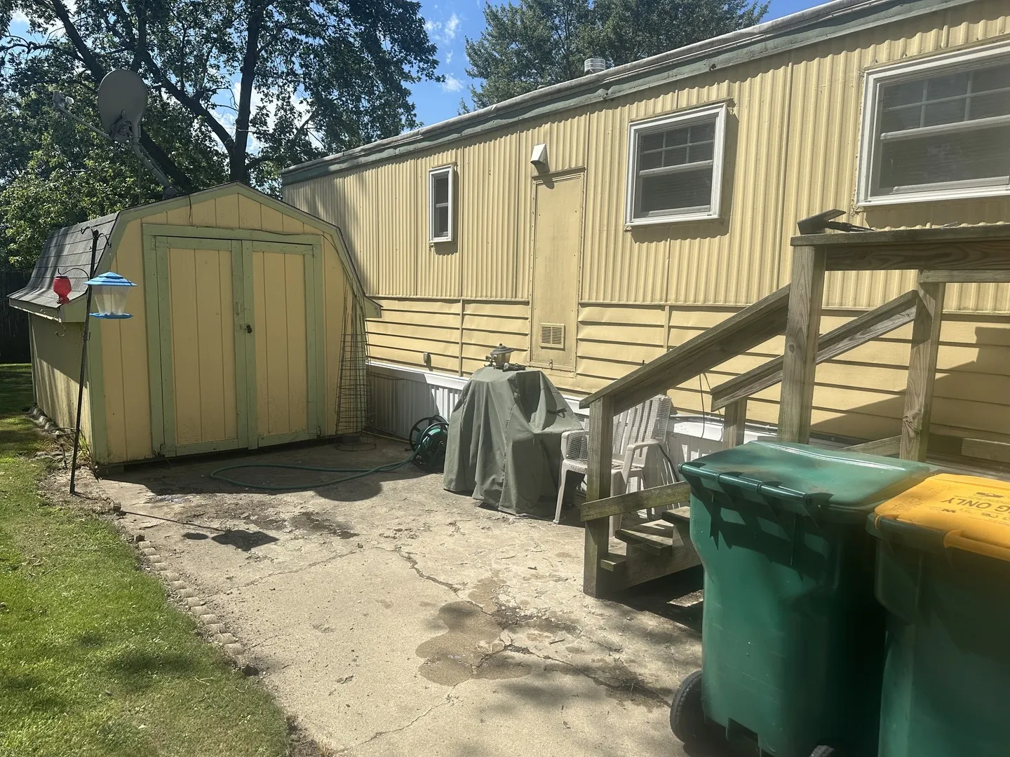 11 Aqueduct Drive IL