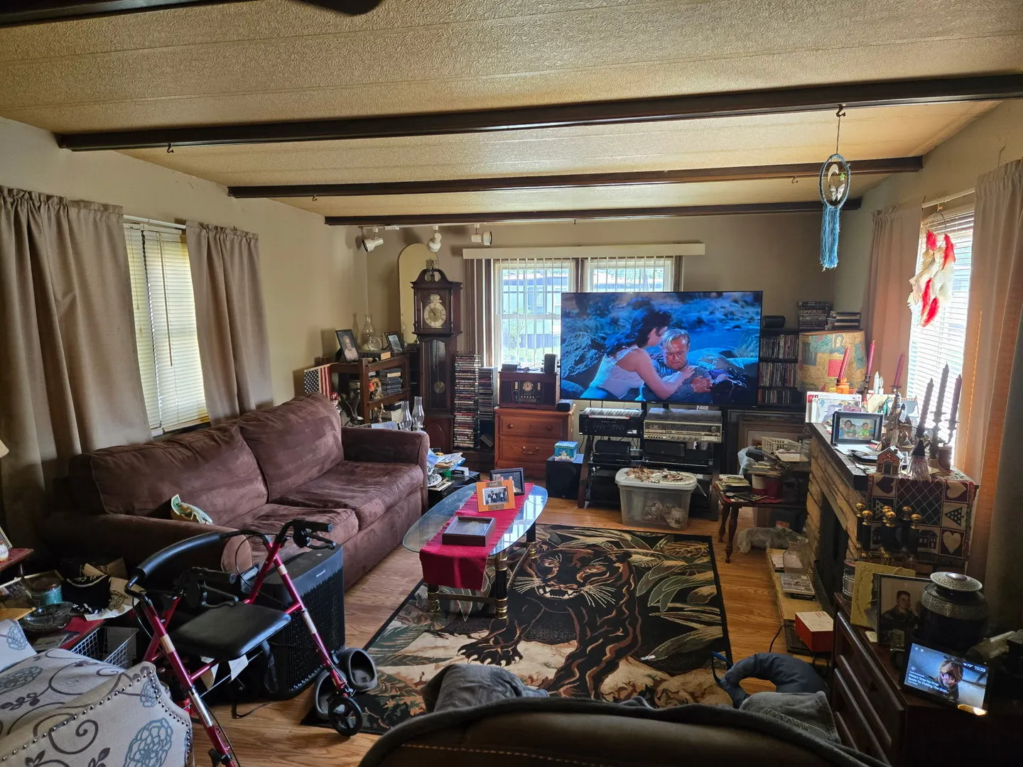 11 Aqueduct Drive IL