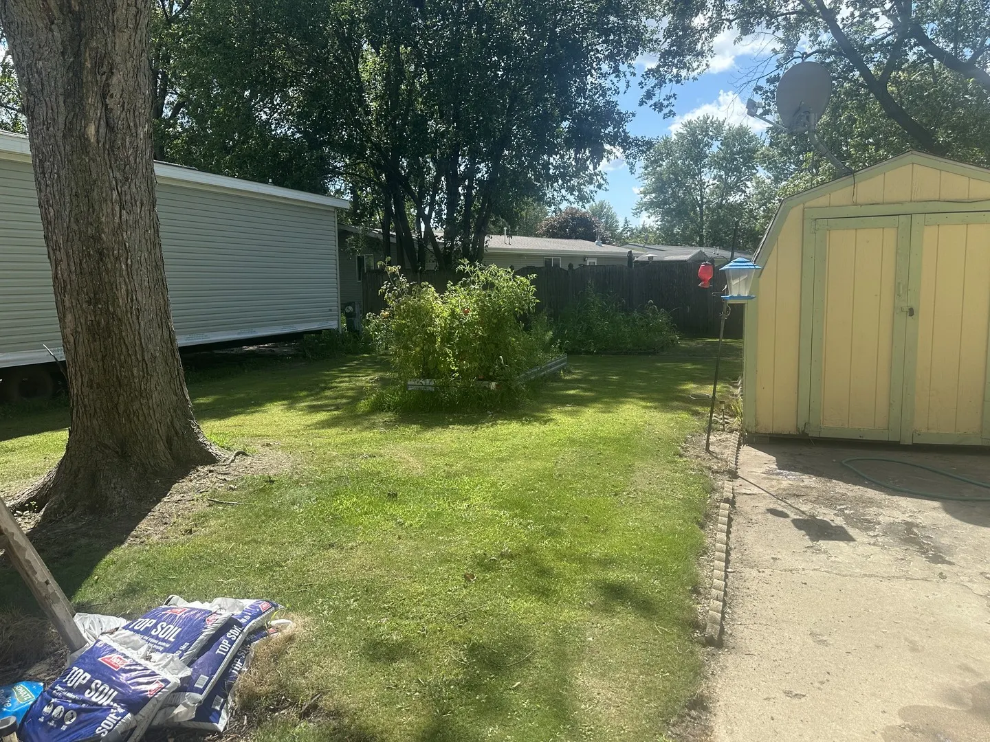 11 Aqueduct Drive IL