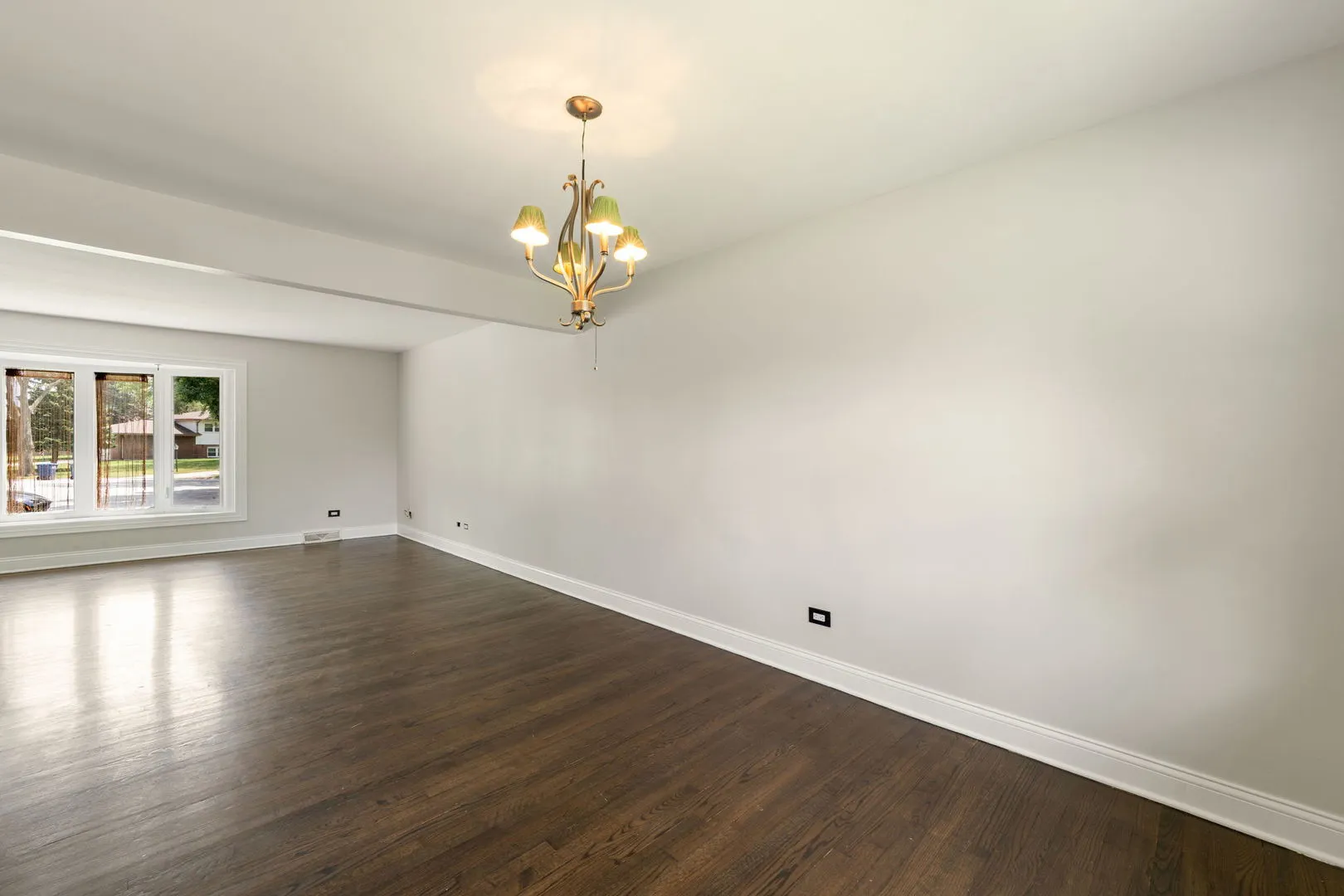 1526 Carrol Court IL
