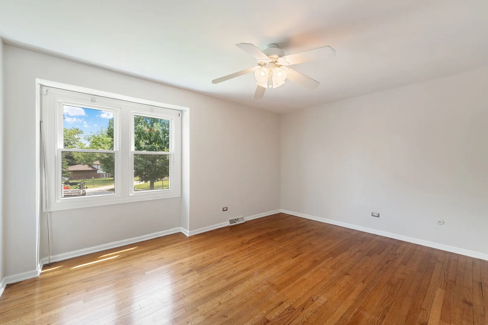 1526 Carrol Court IL