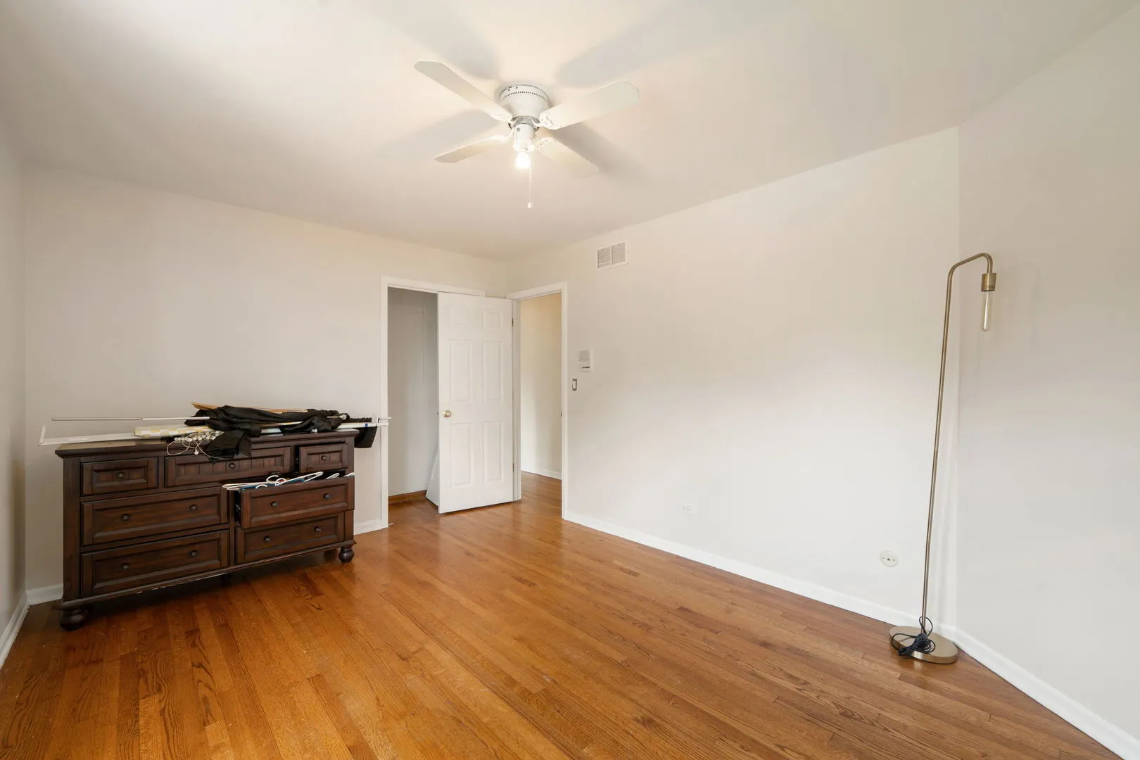 1526 Carrol Court IL