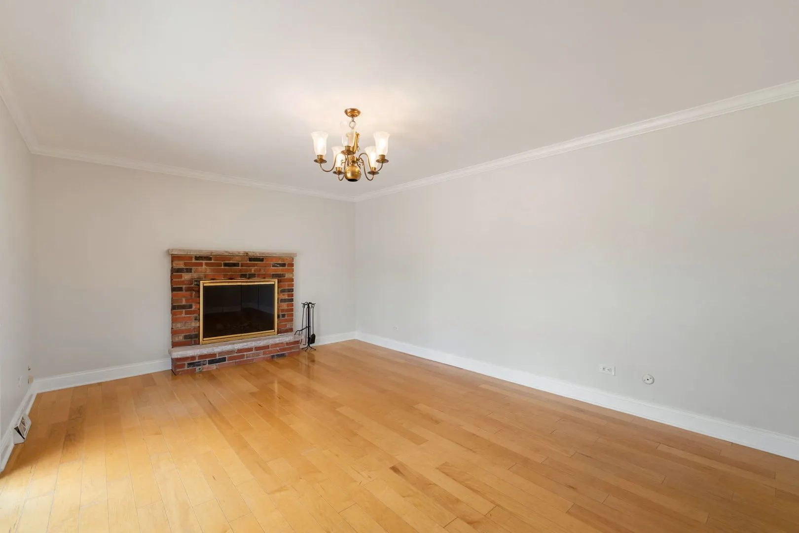 1526 Carrol Court IL
