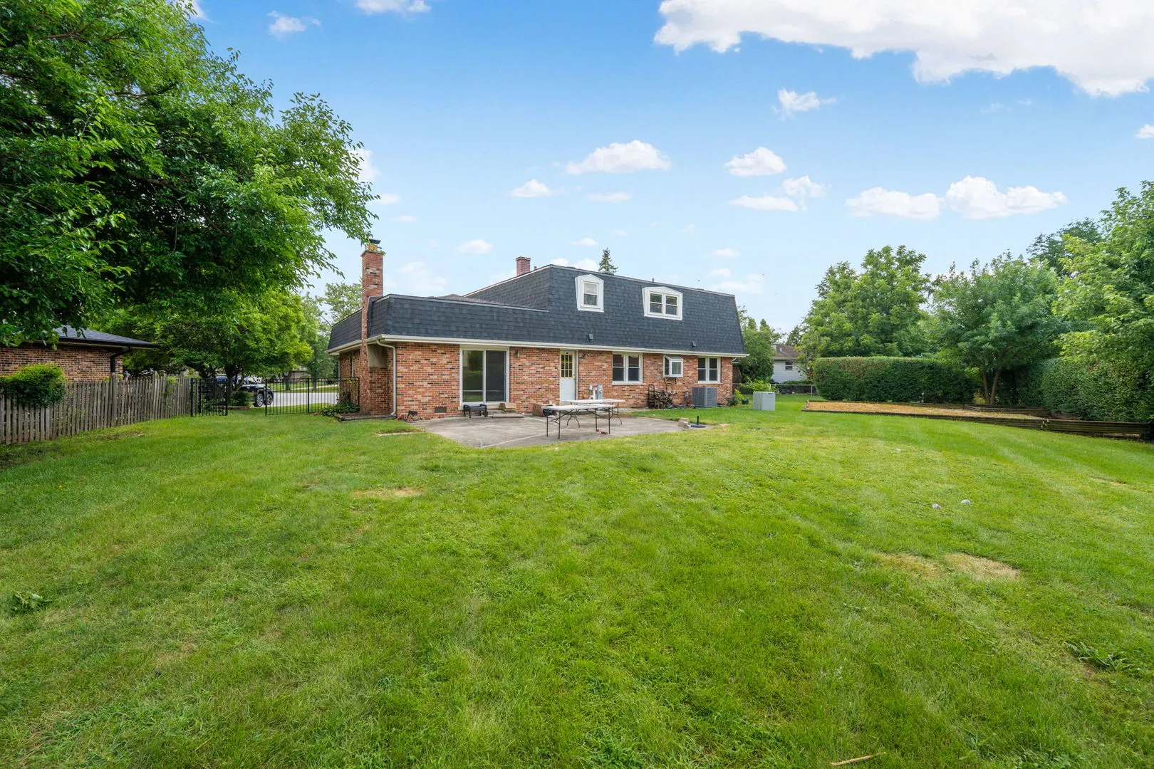 1526 Carrol Court IL