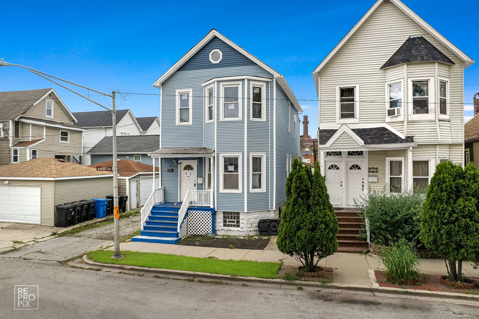 613 W 46th Place IL