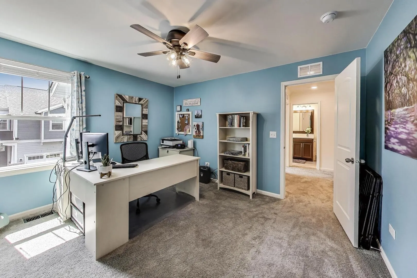 617 Riverbank Court IL