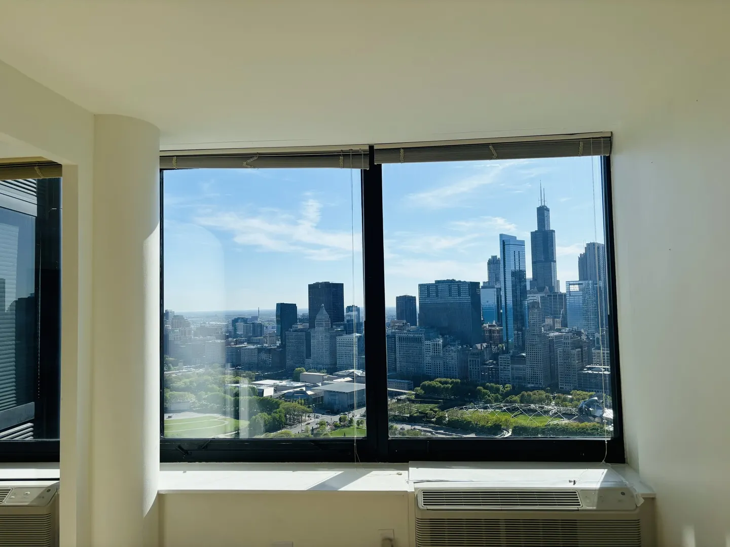 155 N Harbor Drive 4614 IL