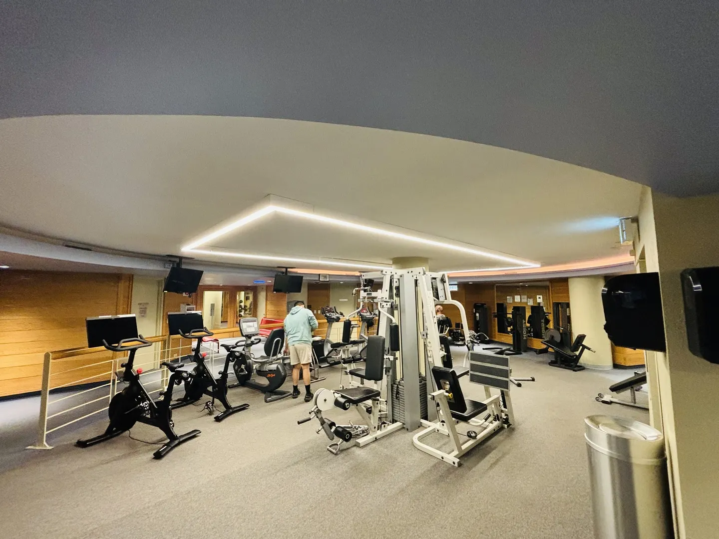 155 N Harbor Drive 4614 IL