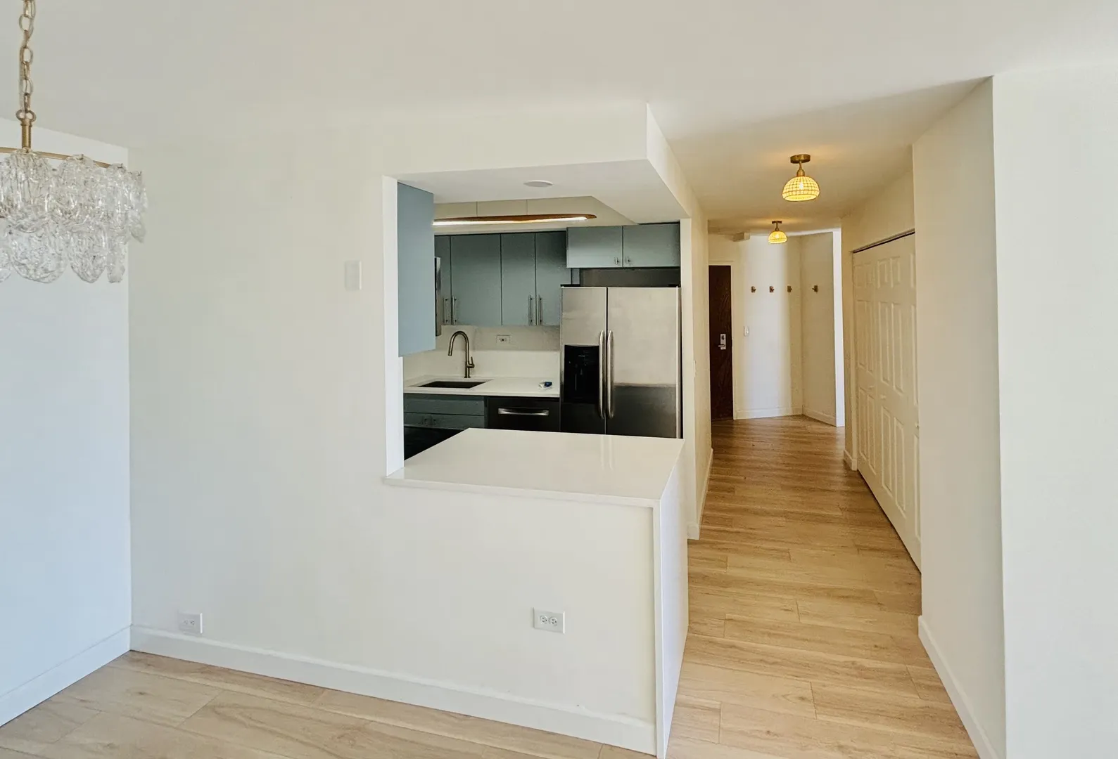 155 N Harbor Drive 4614 IL
