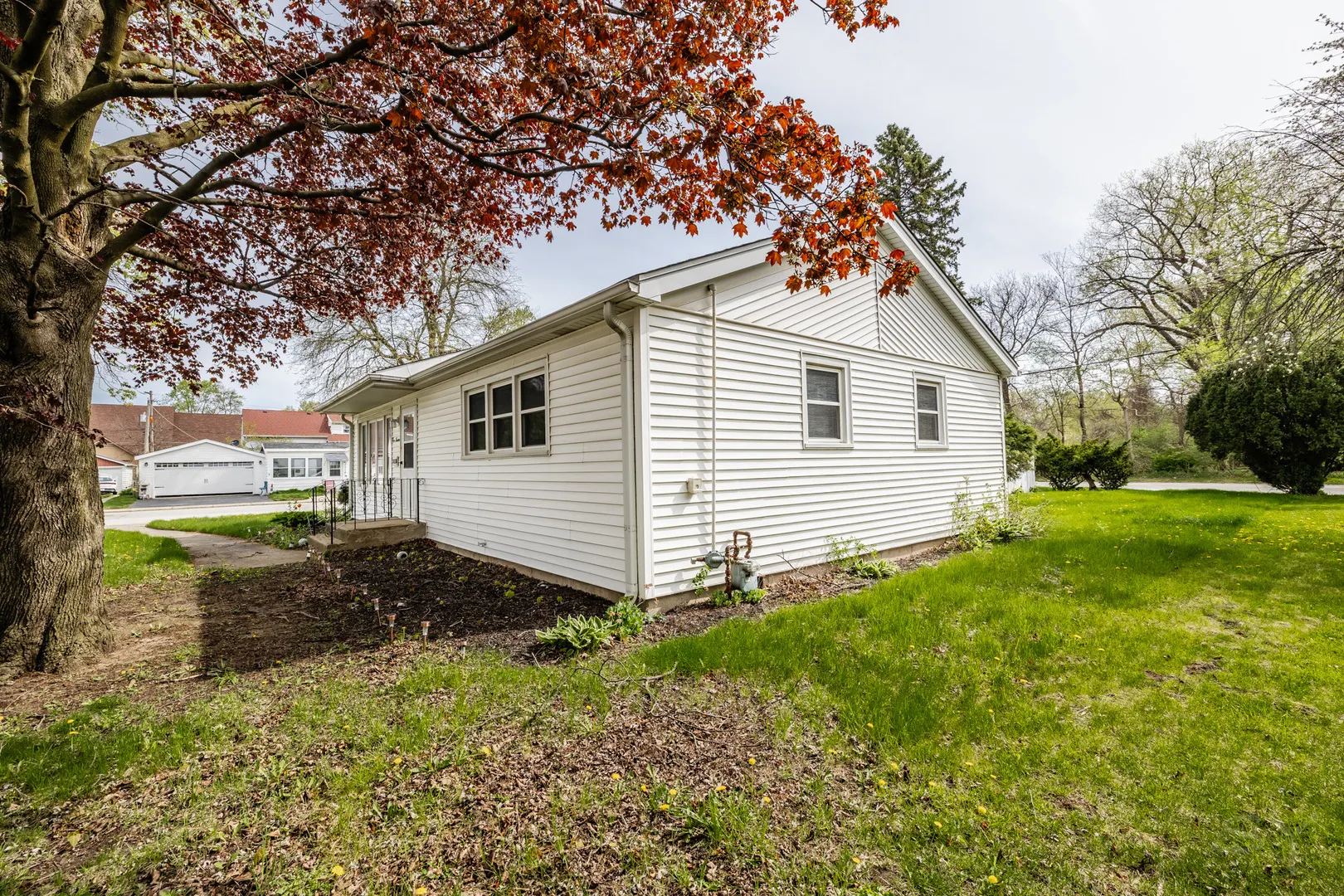 413 Water Street IL