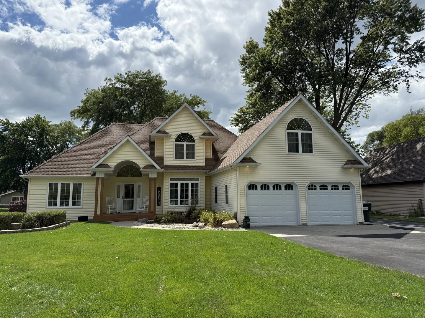 6035 Northern Drive IL