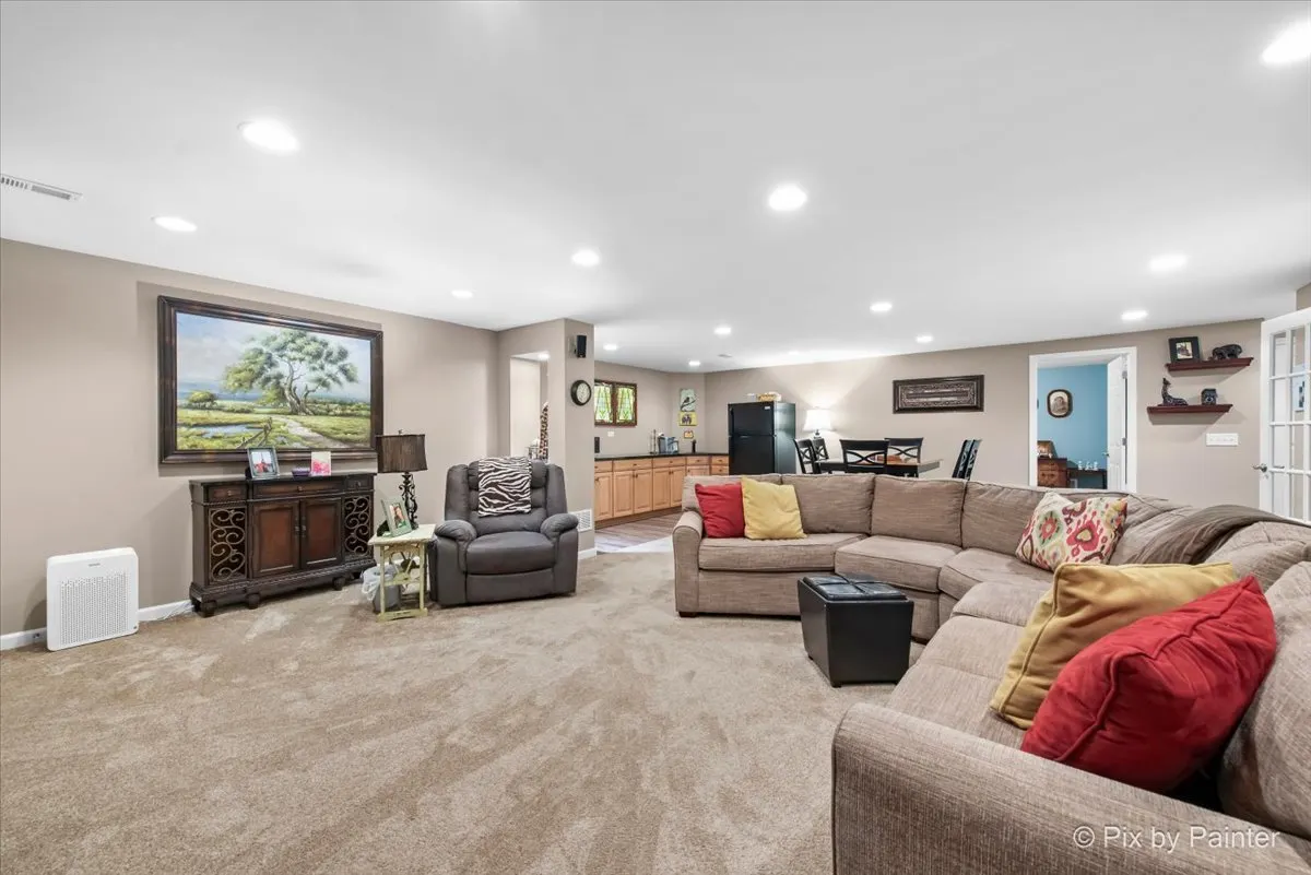 2548 Sutton Lane IL