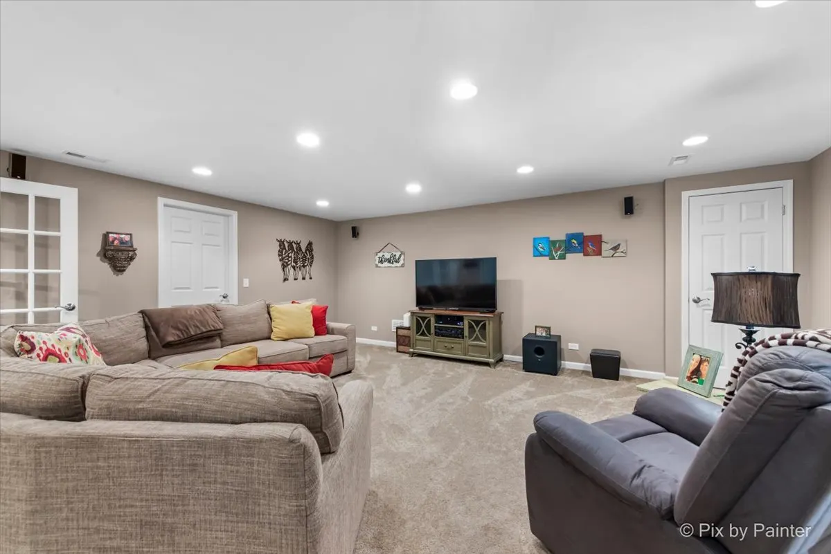 2548 Sutton Lane IL
