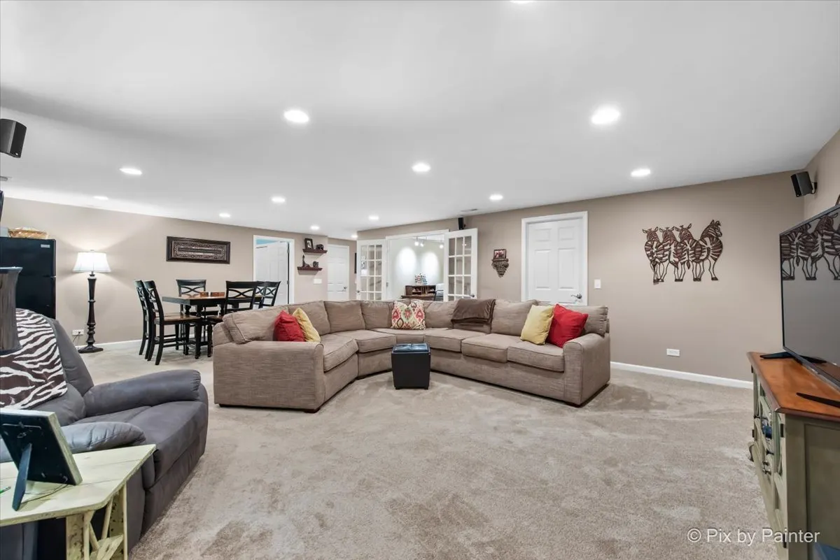 2548 Sutton Lane IL