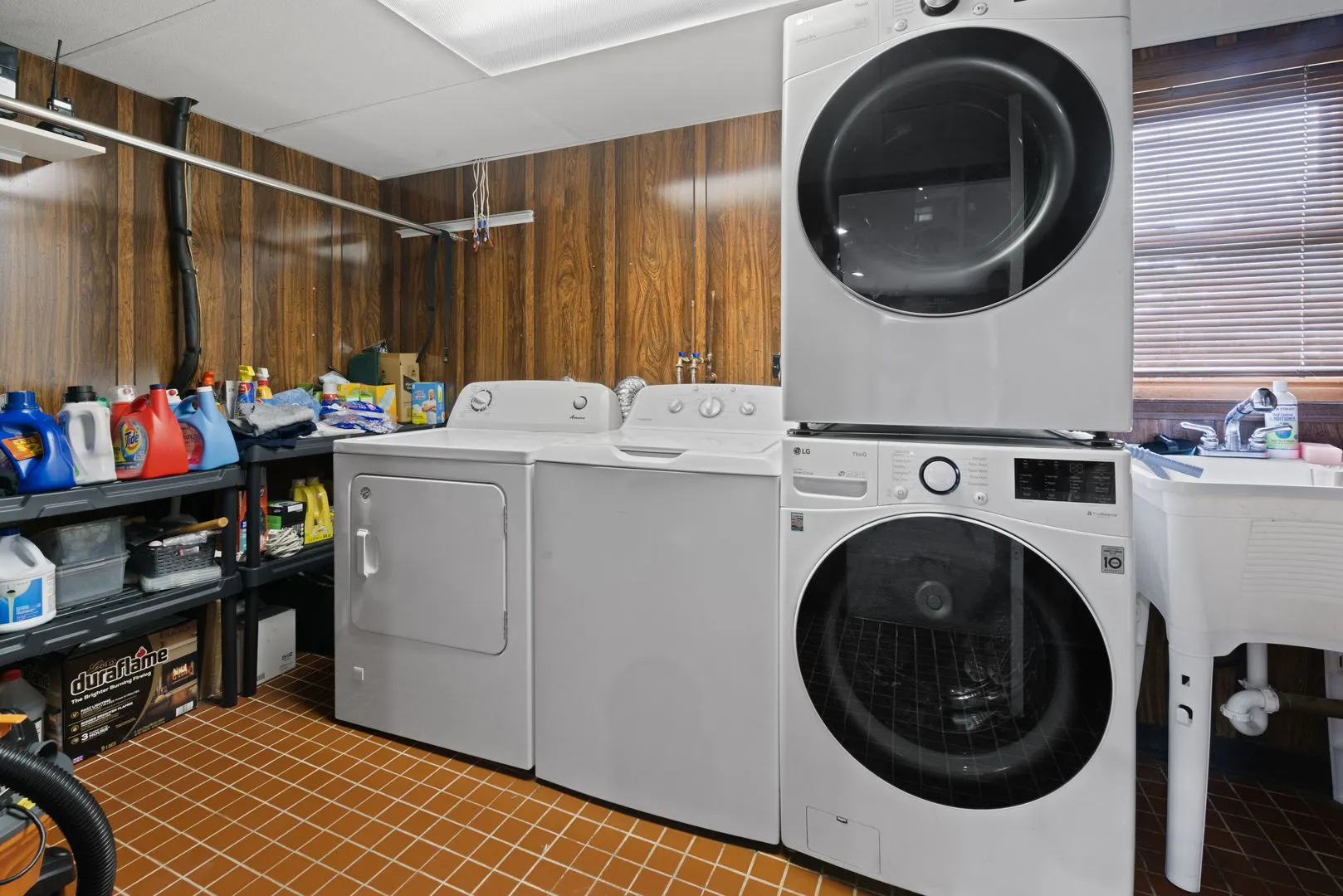 6537 W 107th Street IL