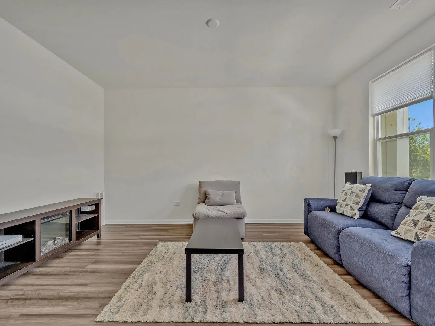 1617 Albany Street 1617 IL