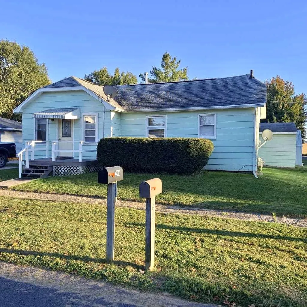 201 E Old Mill Street IL