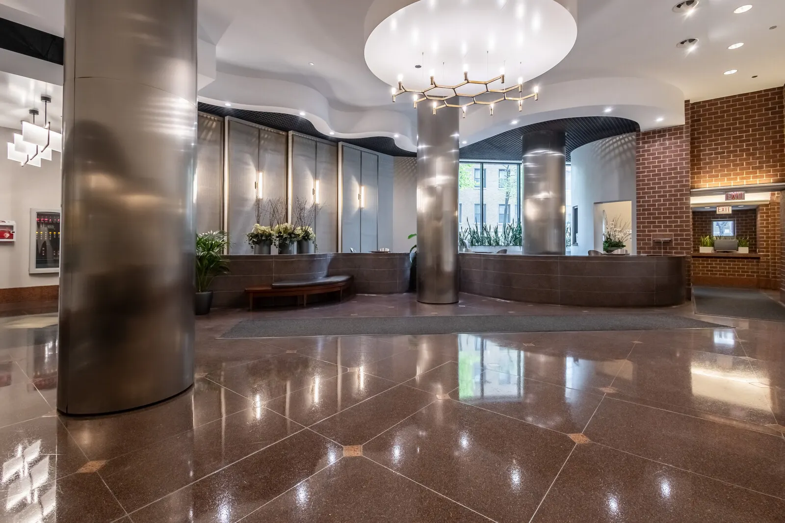 3660 N Lake Shore Drive 3910 IL