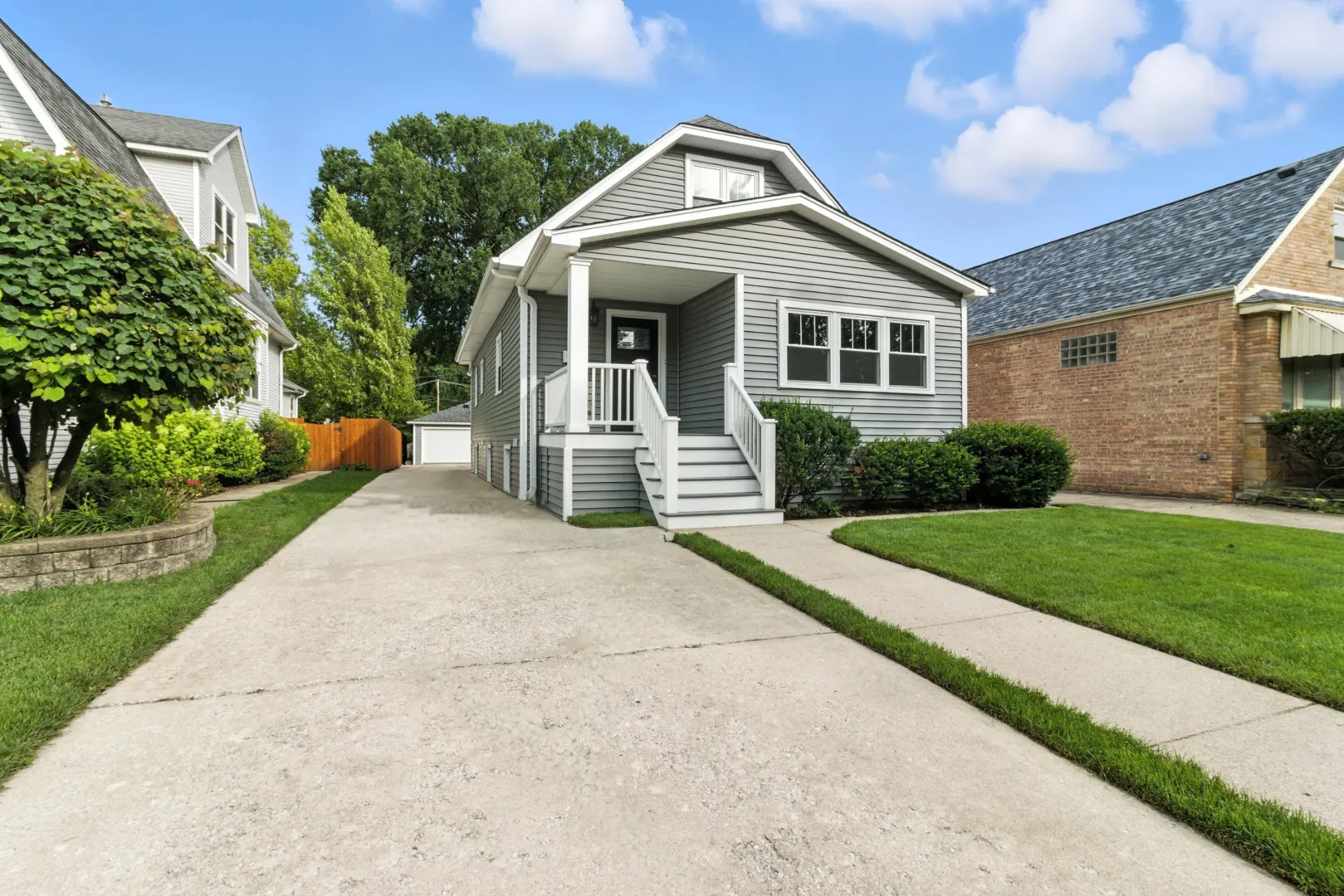 6233 N Sayre Avenue IL