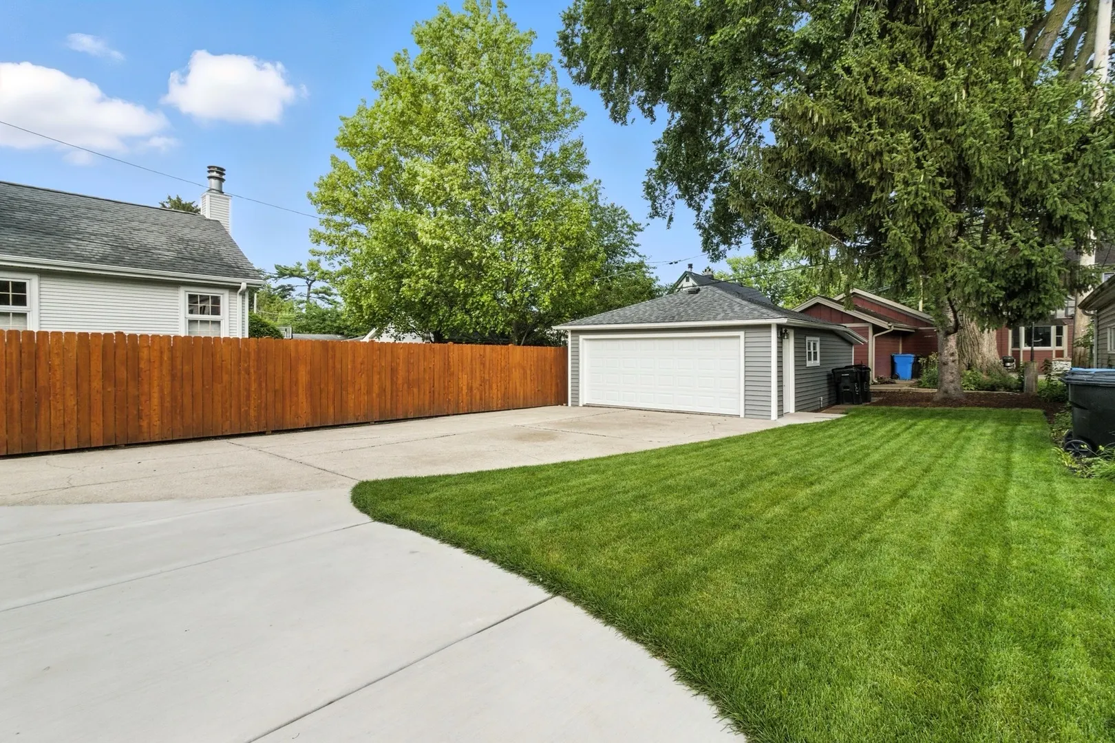 6233 N Sayre Avenue IL