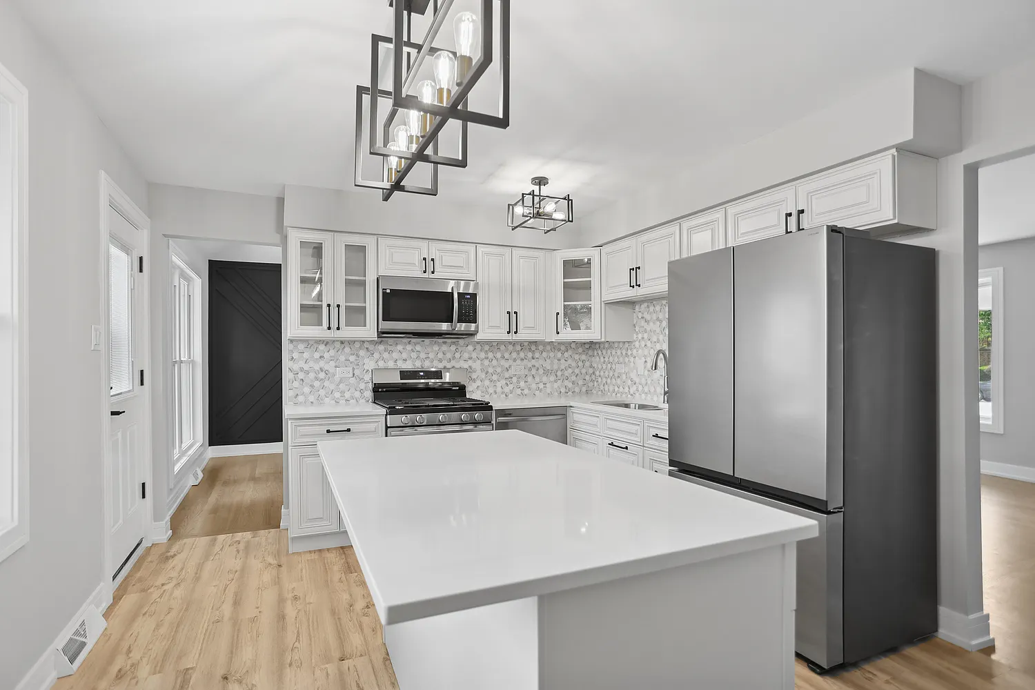 232 S Walnut Street IL