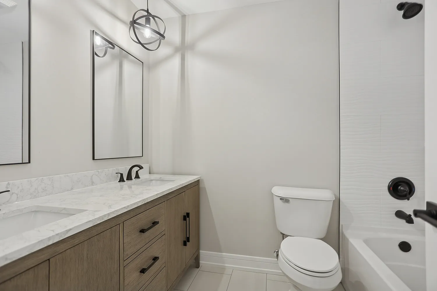232 S Walnut Street IL