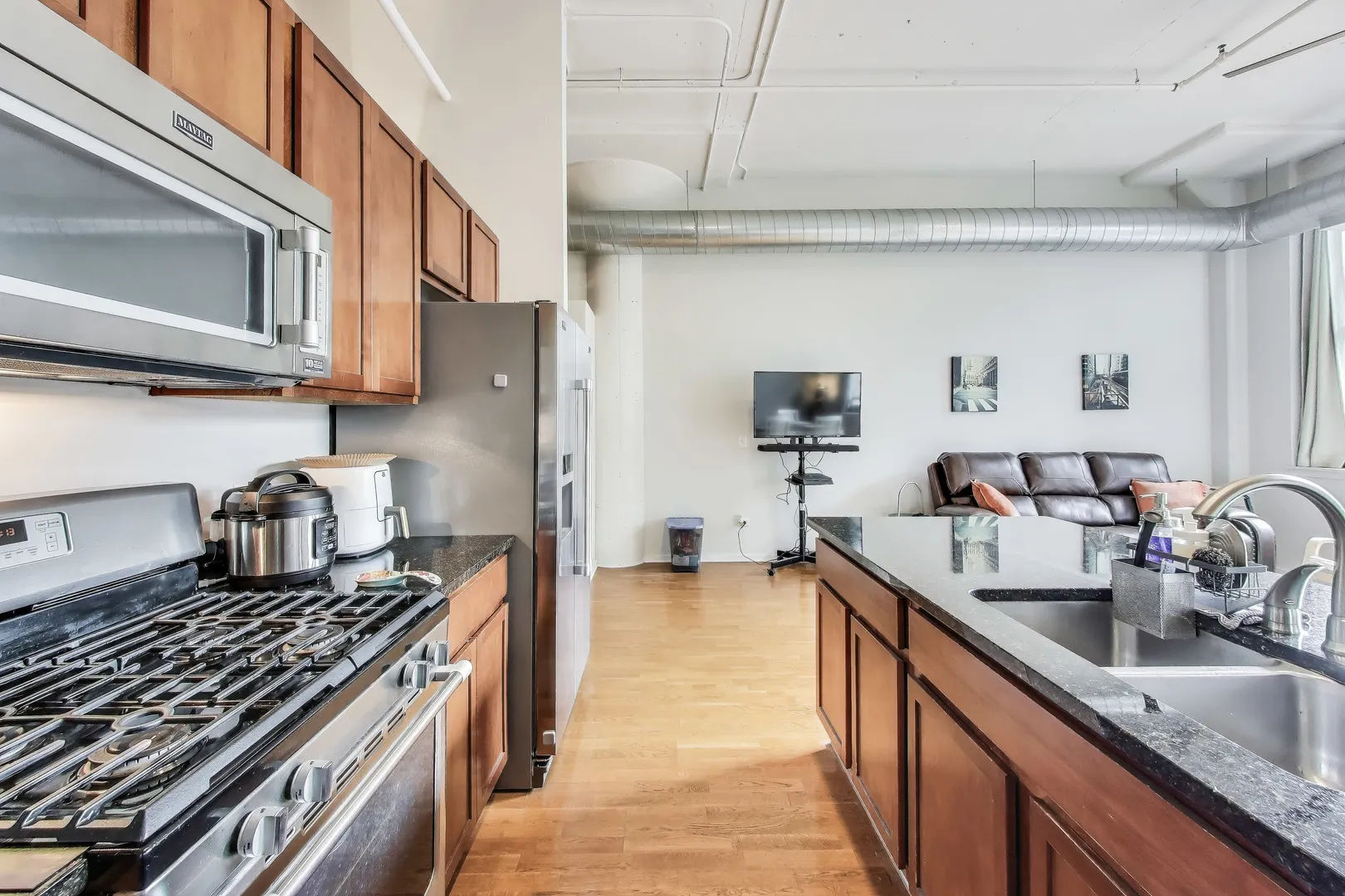2323 W Pershing Road 124 IL