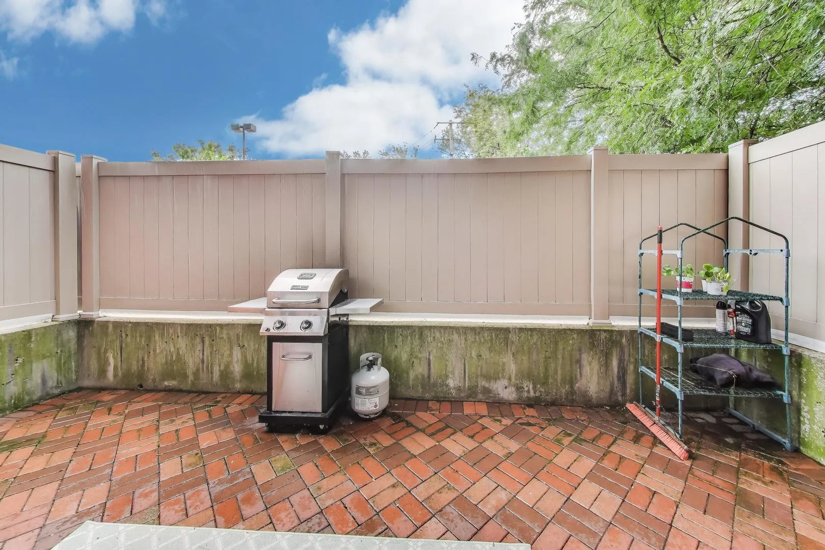 2323 W Pershing Road 124 IL