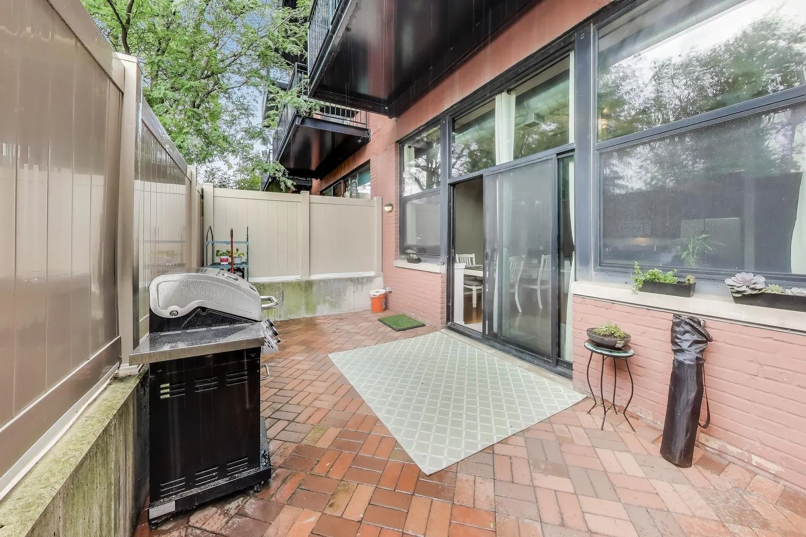 2323 W Pershing Road 124 IL