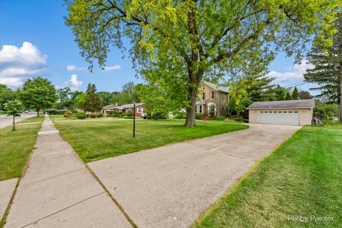 956 South Street IL